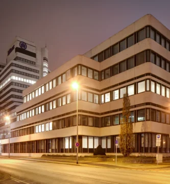 Edificio de oficinas de Allianz en Hannover (Alemania)