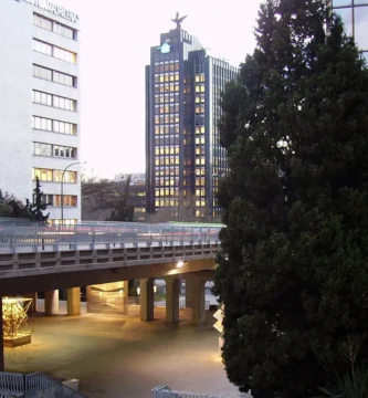 Edificio de Mutua Madrileña en el Paseo de la Castellana de Madrid